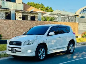Toyota RAV4 2008 White