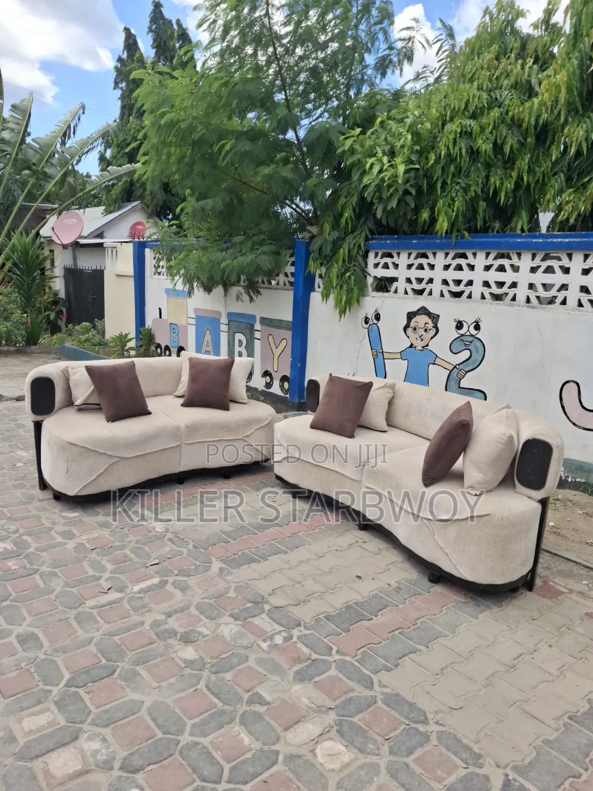 Sofa Set 3; 2
