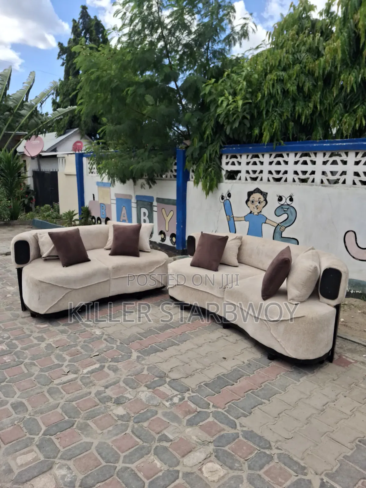 Sofa Set 3; 2