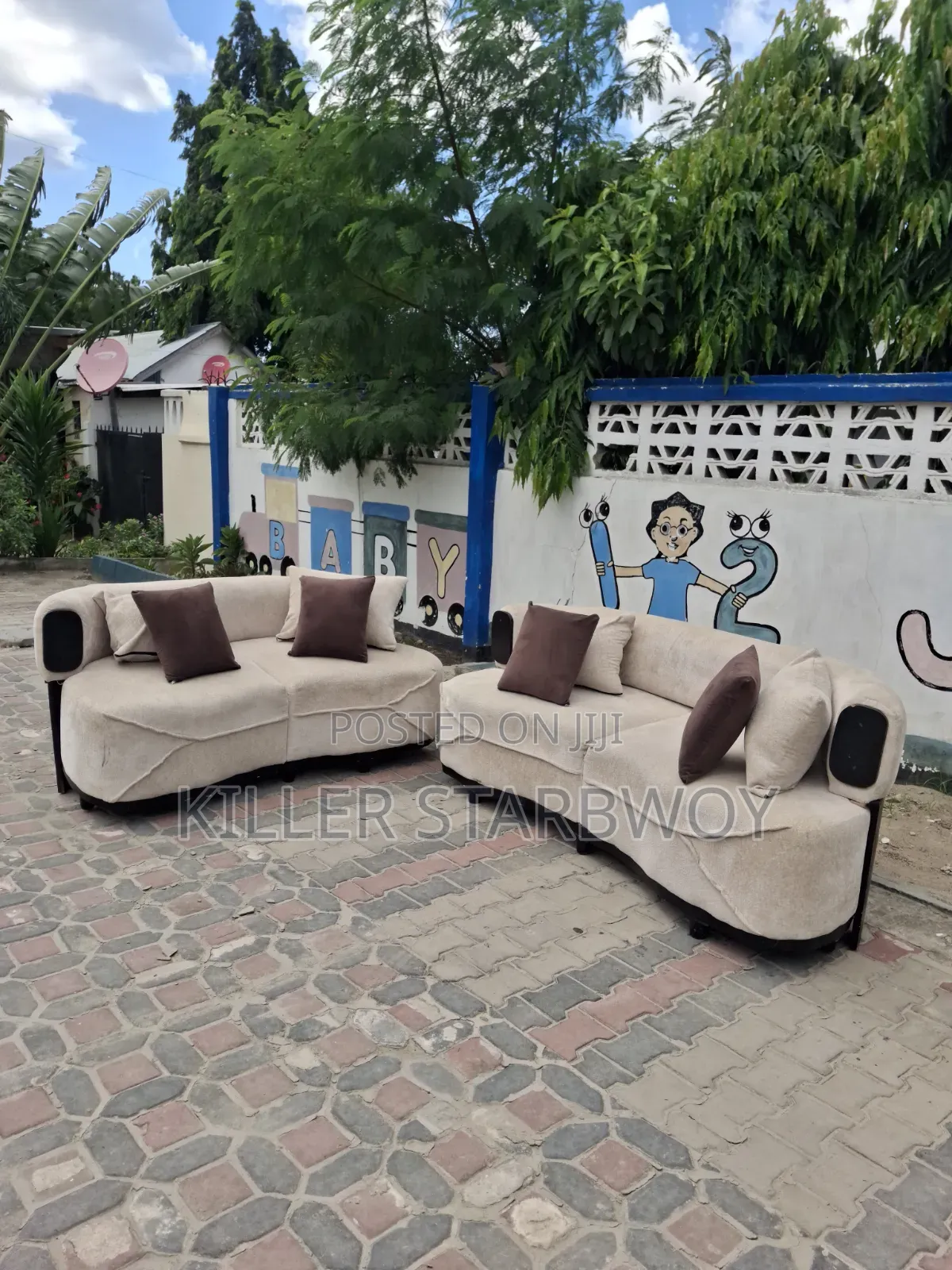 Sofa Set 3; 2