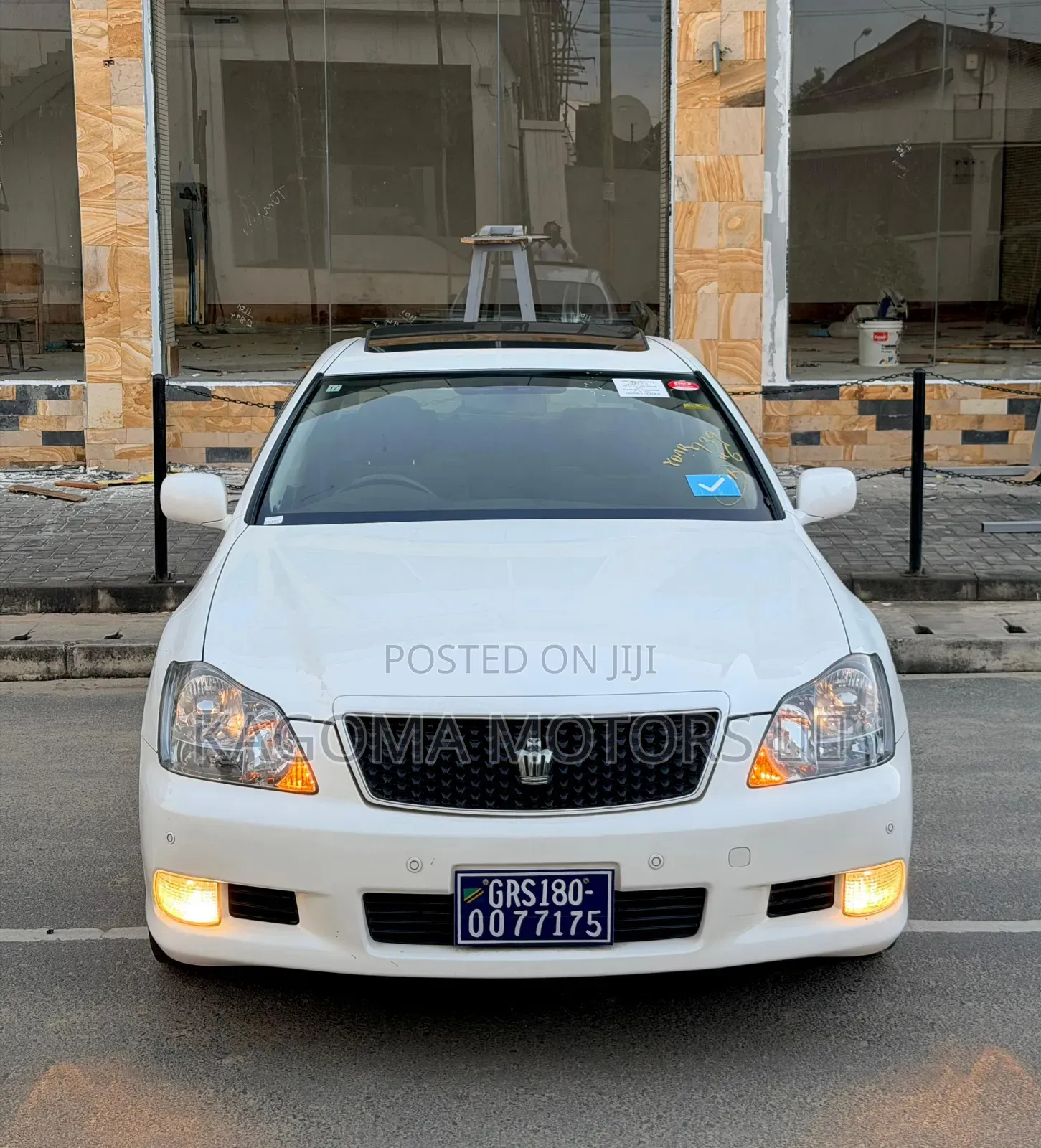 Toyota Crown 2007 White