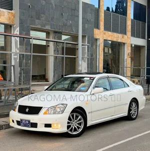 Toyota Crown 2007 White