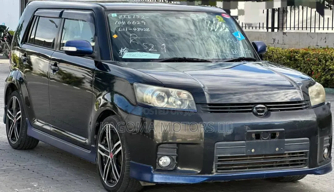 Toyota Corolla Rumion 2008 Black
