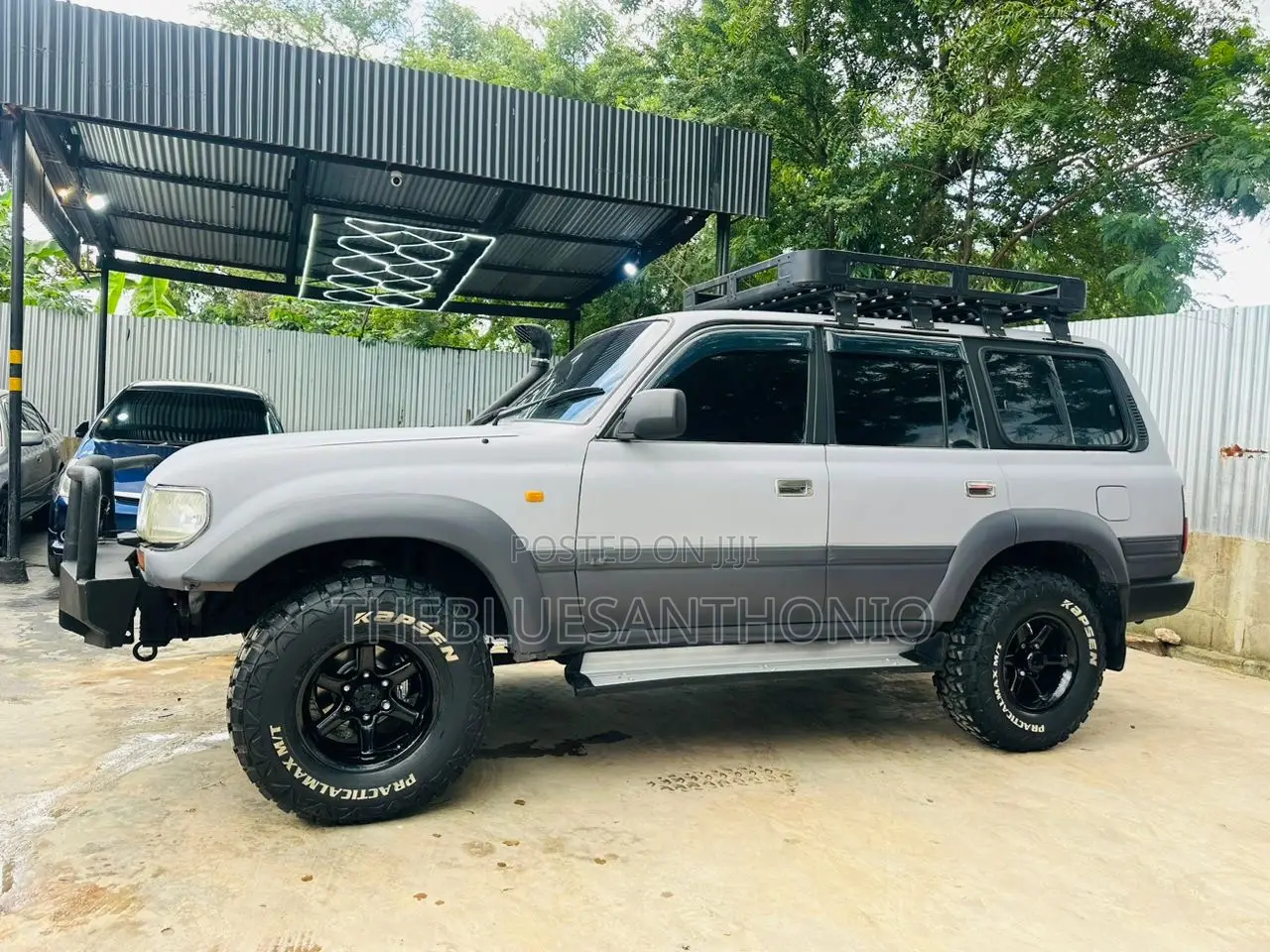 Toyota Land Cruiser 1992 Gray