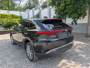 Toyota Harrier 2020 Black