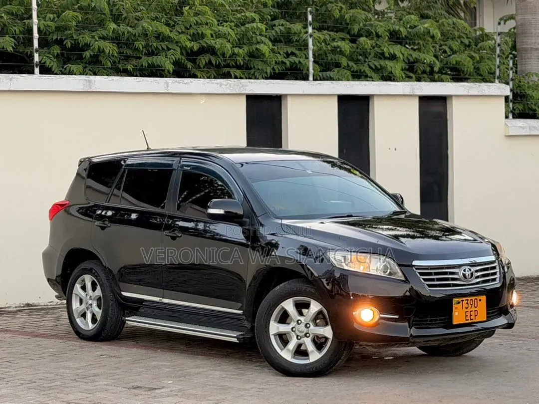 Toyota Vanguard 2012