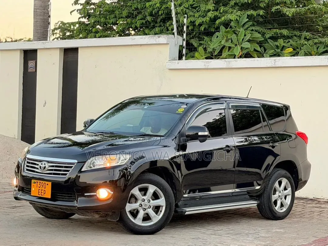 Toyota Vanguard 2012