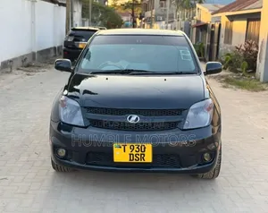Toyota IST 2007 Black