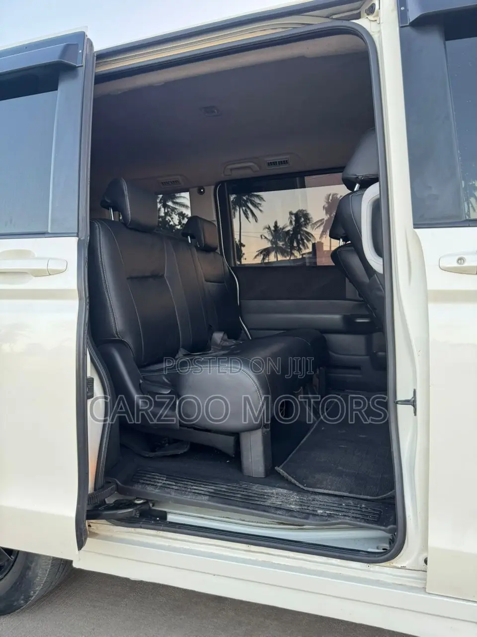 Honda Stepwgn 2011 White