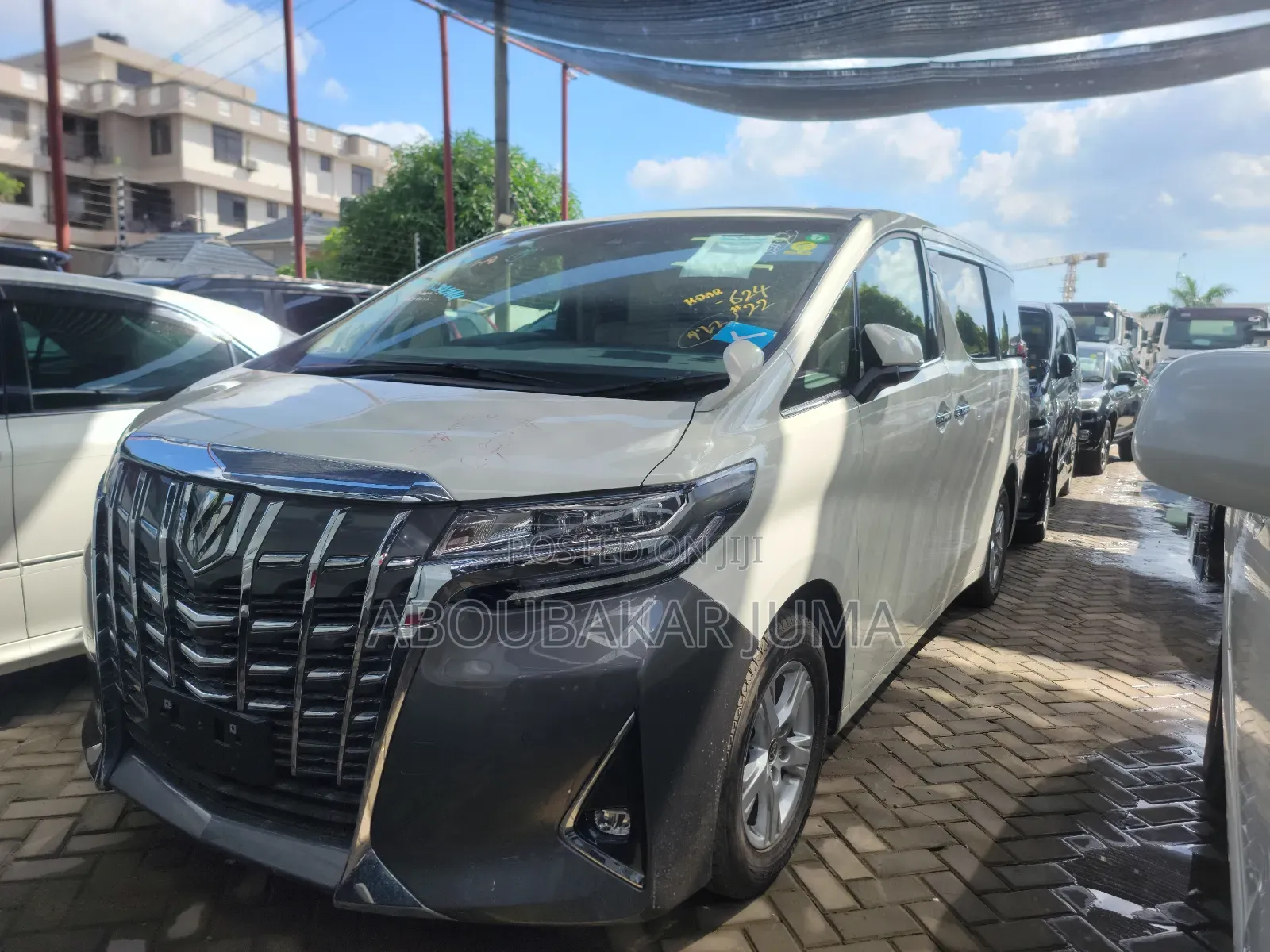Toyota Alphard 2019 White