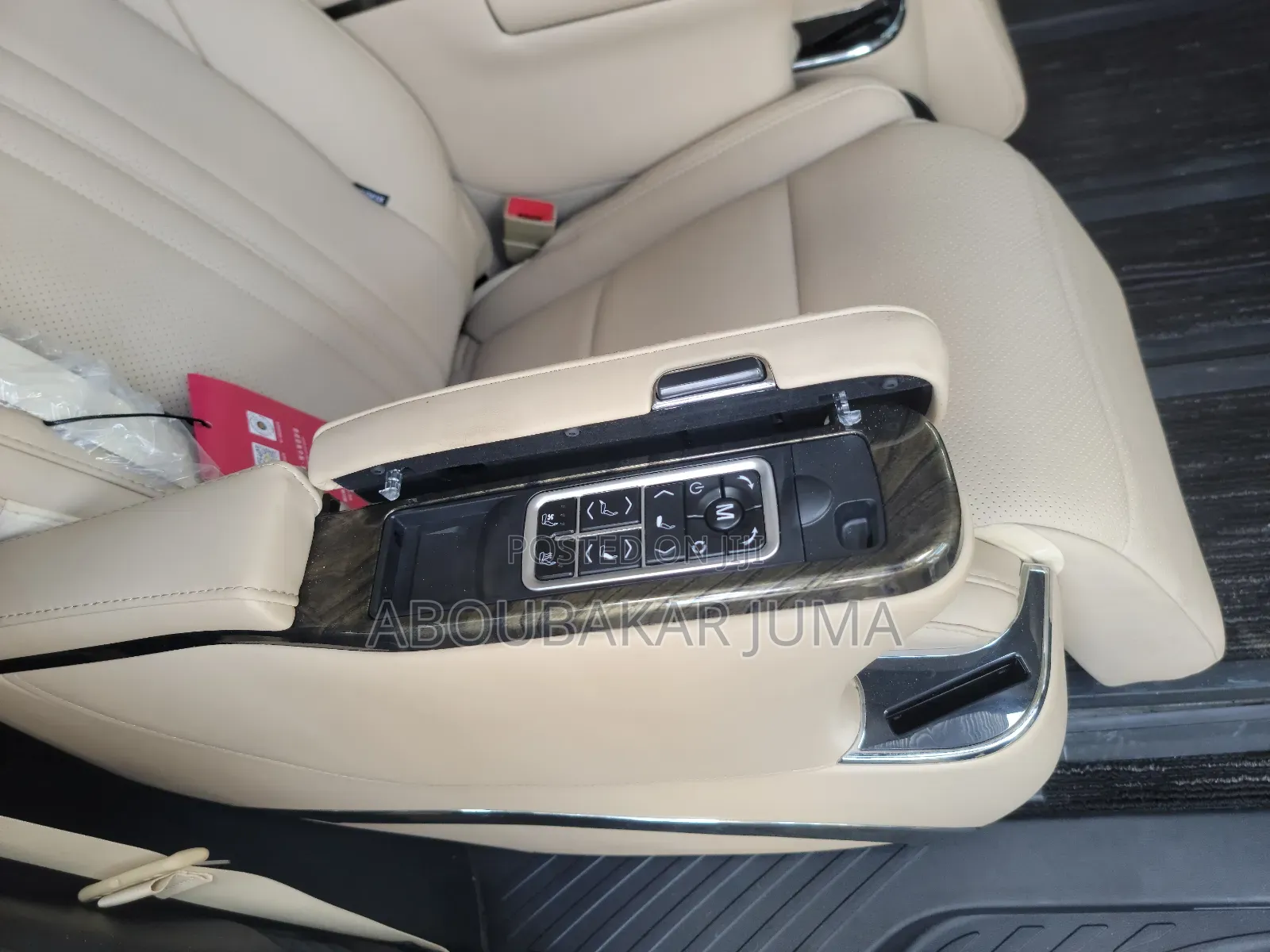 Toyota Alphard 2019 White