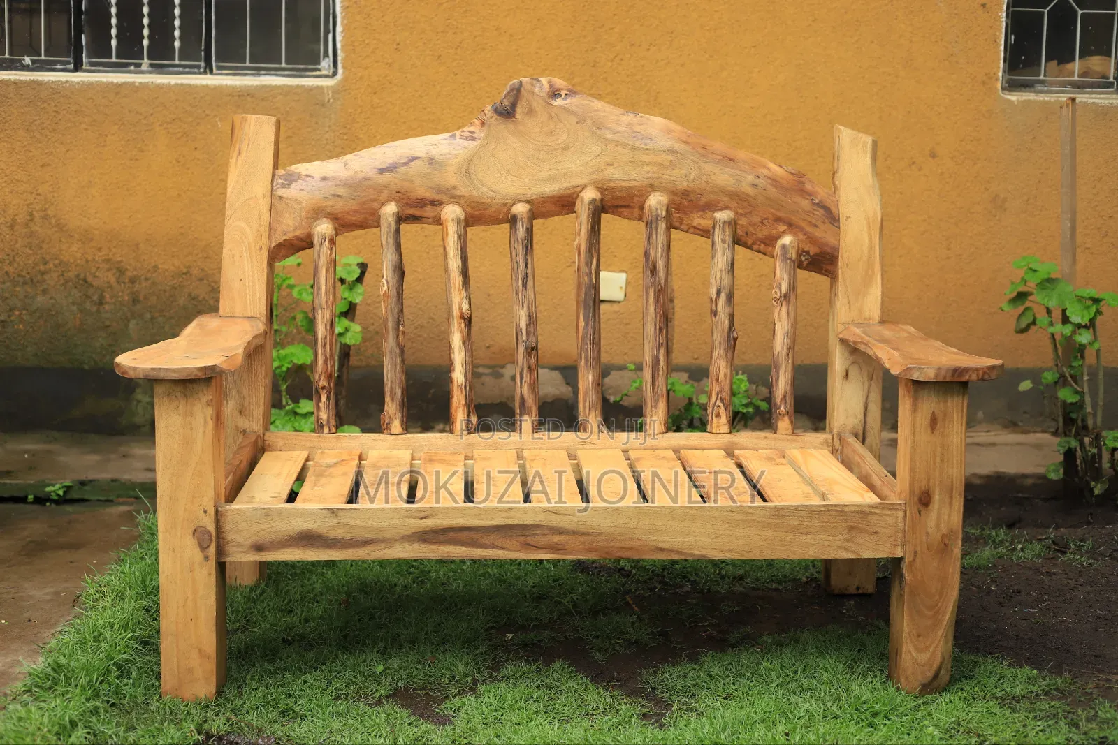 Live Edge Coach Set