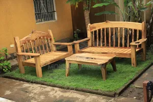 Live Edge Coach Set