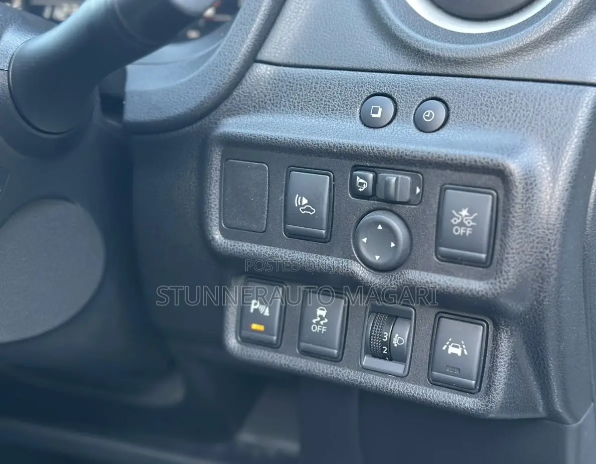 Nissan Note 2020 Silver