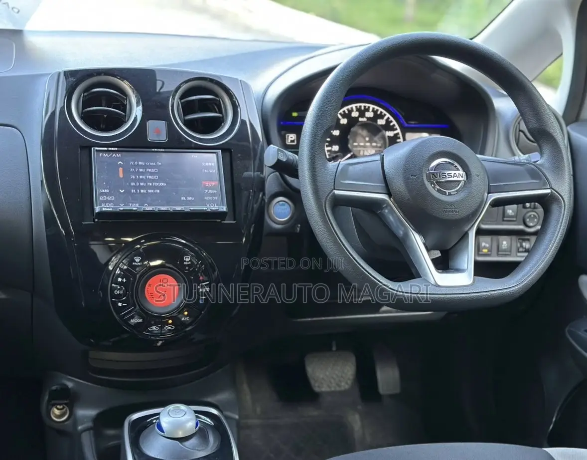 Nissan Note 2020 Silver