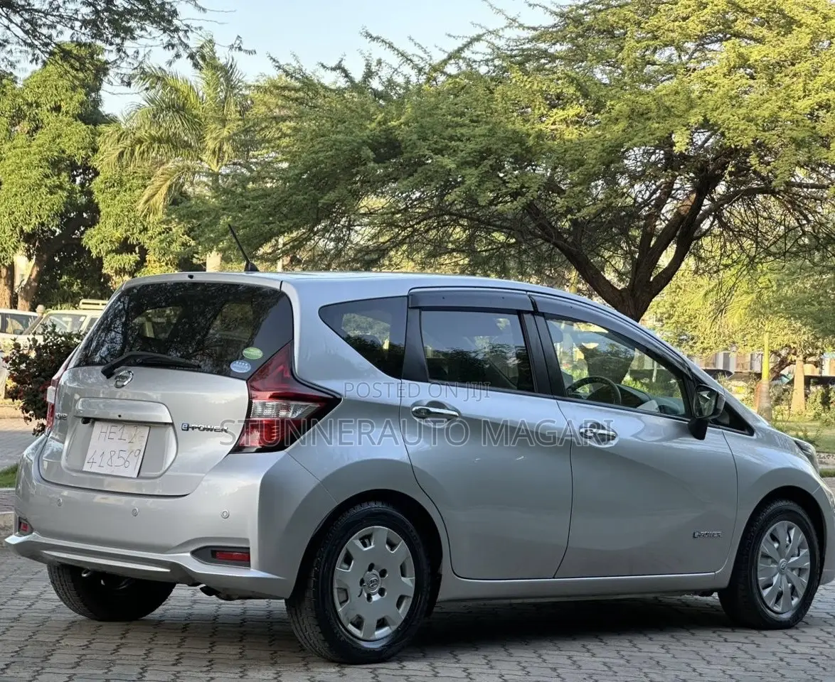 Nissan Note 2020 Silver