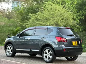 Nissan Dualis 2011 Gray