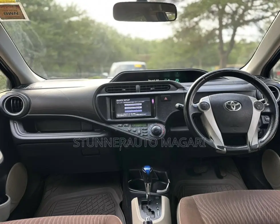 Toyota Aqua 2012 Blue