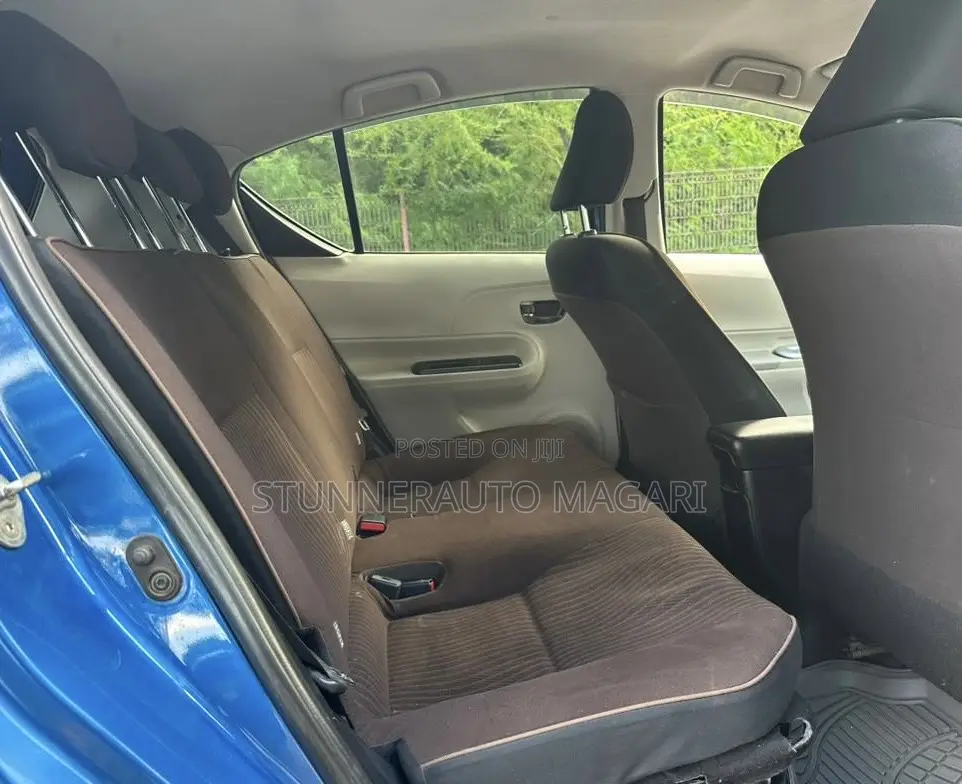 Toyota Aqua 2012 Blue