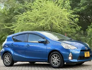 Toyota Aqua 2012 Blue