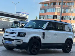 Land Rover Defender 2021 Pearl