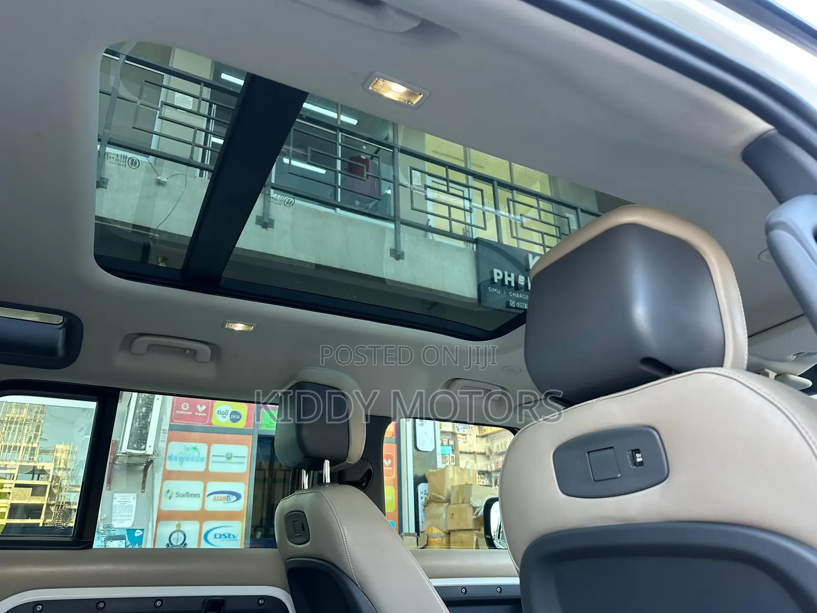 Land Rover Defender 2021 Pearl
