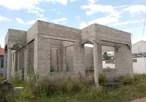 Pagala La Vyumba 3 Zuri Sebule,Dining,Jiko,Master Na Public Toilet.