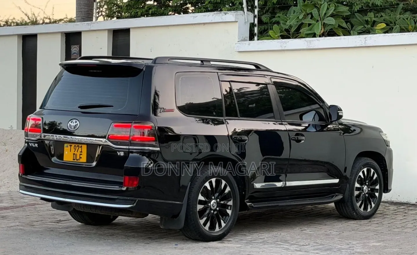 Toyota Land Cruiser 2020 Black