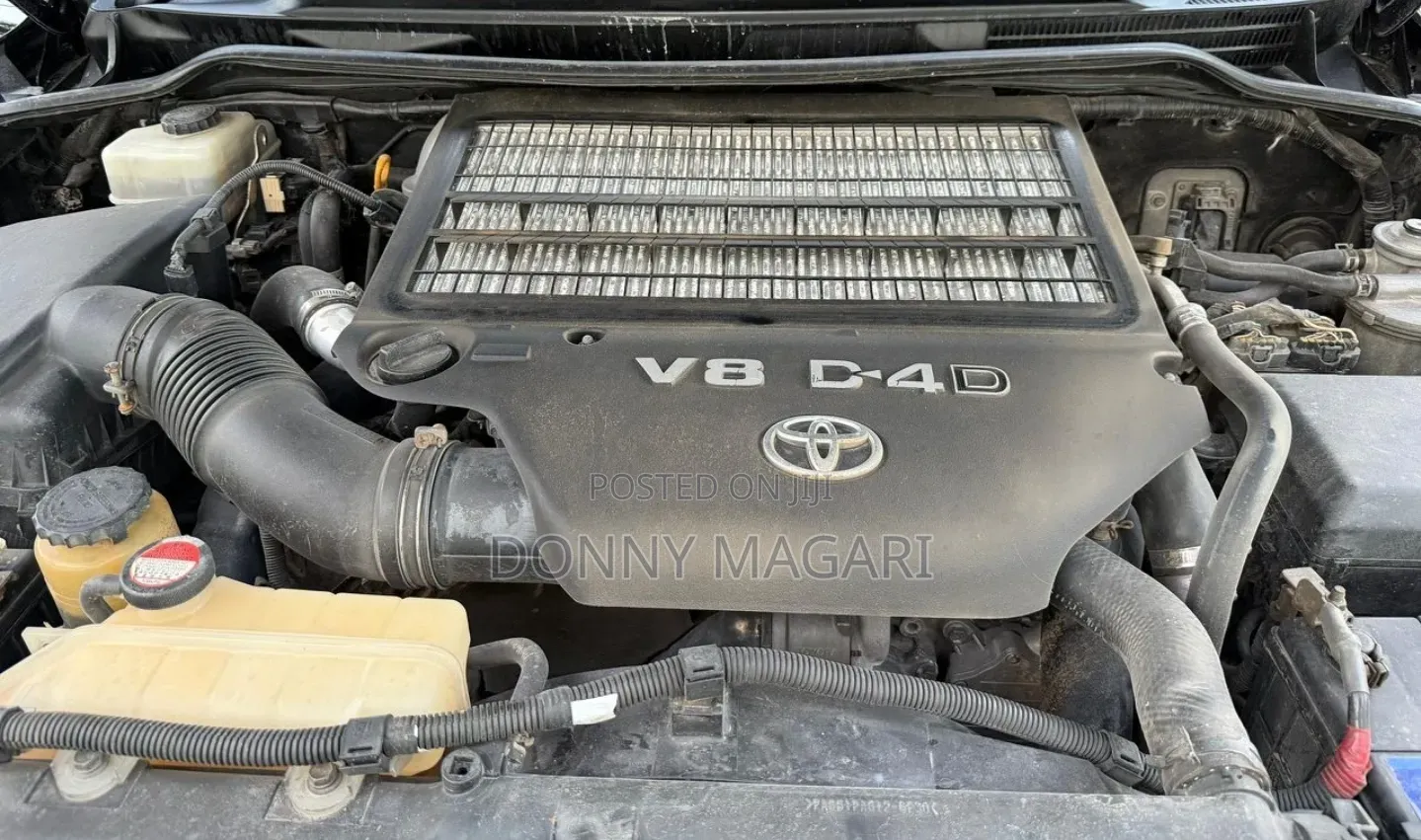 Toyota Land Cruiser 2020 Black