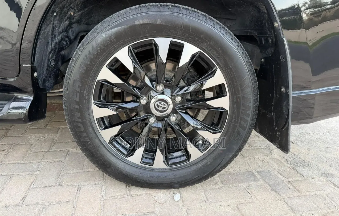Toyota Land Cruiser 2020 Black