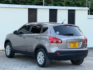 Nissan Dualis 2008 Gray