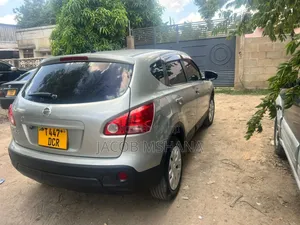 Nissan Dualis 2004 Gray