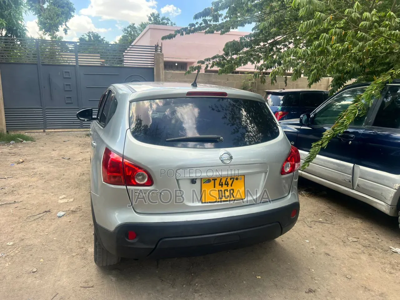 Nissan Dualis 2004 Gray