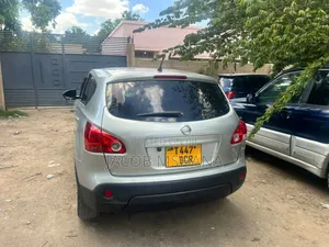Nissan Dualis 2004 Gray