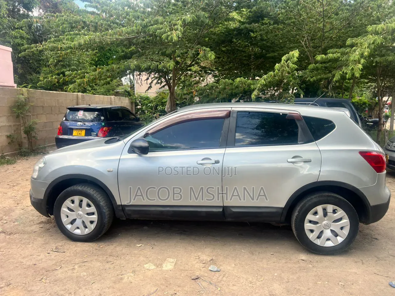 Nissan Dualis 2004 Gray