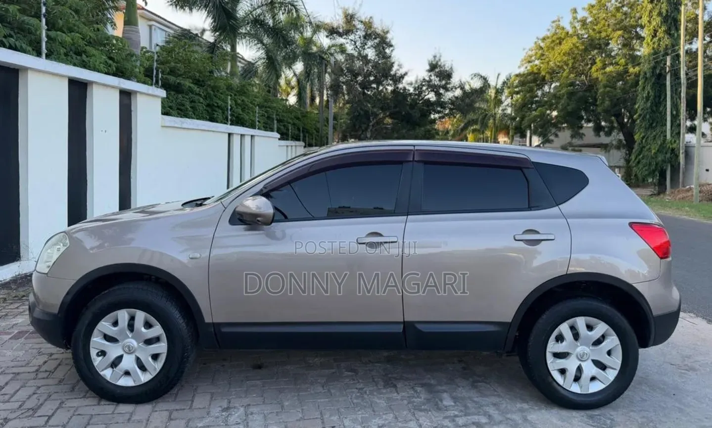 Nissan Dualis 2008 Gray