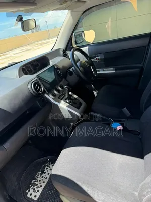 Toyota Corolla Rumion 2010 Silver