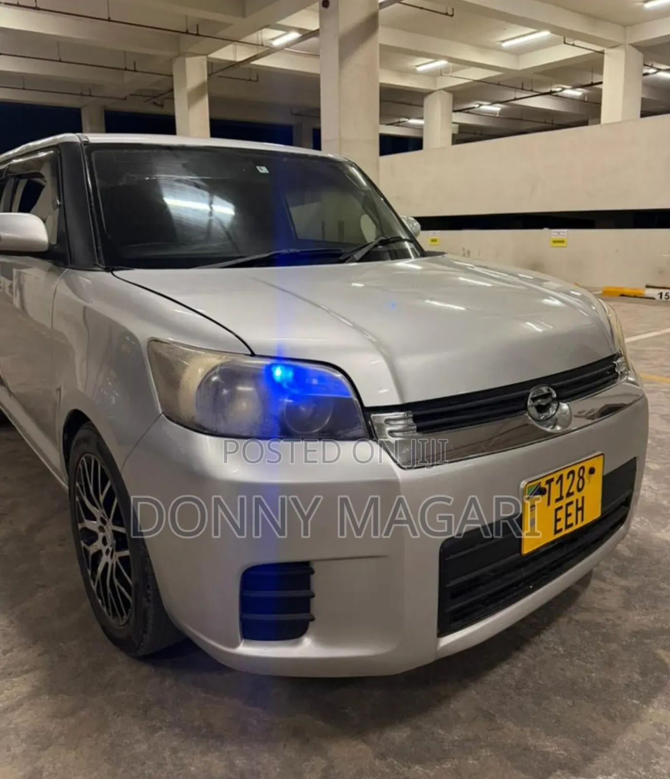 Toyota Corolla Rumion 2010 Silver