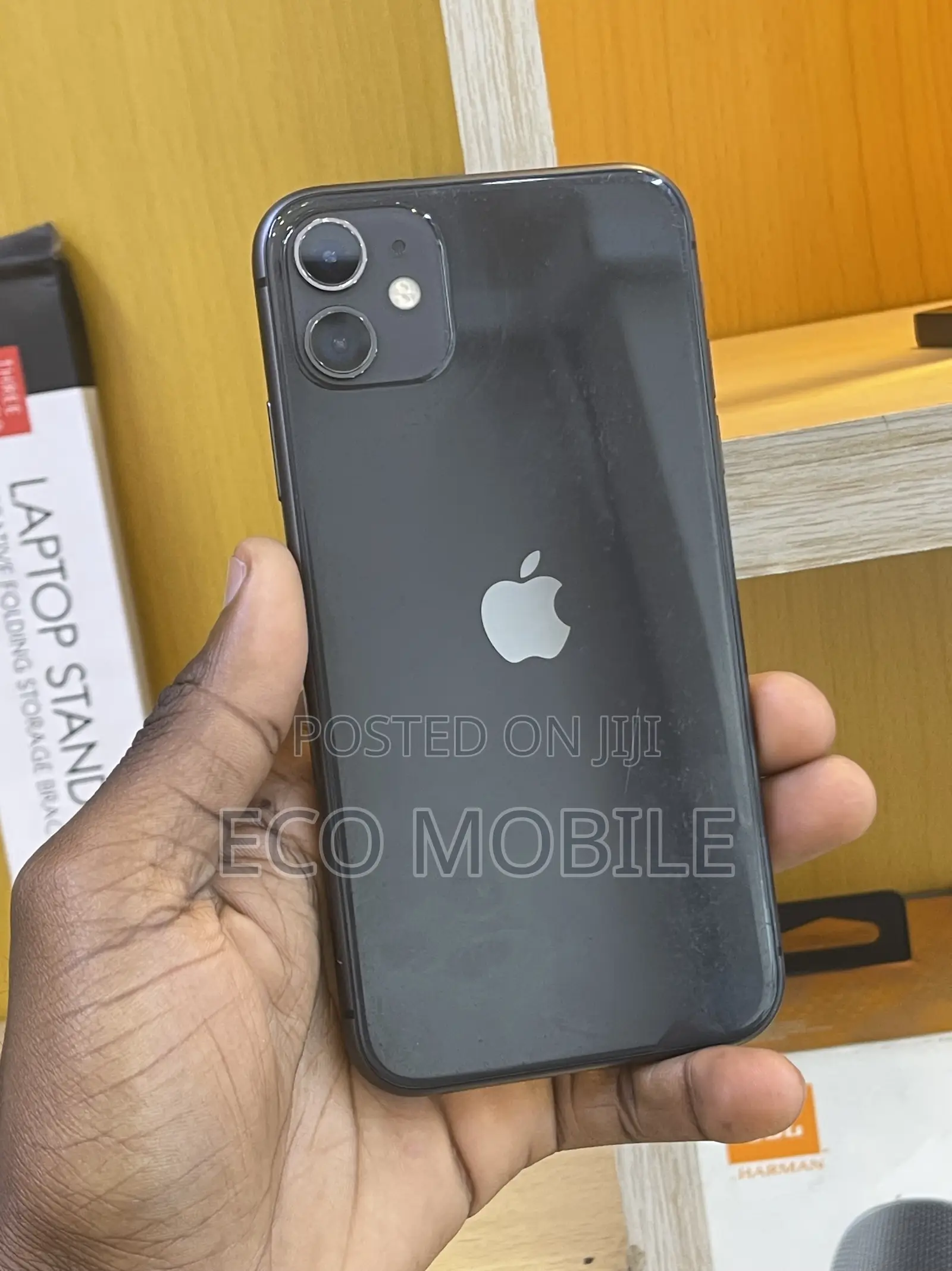 Apple iPhone 11 64 GB Black