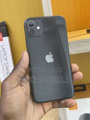 Apple iPhone 11 64 GB Black