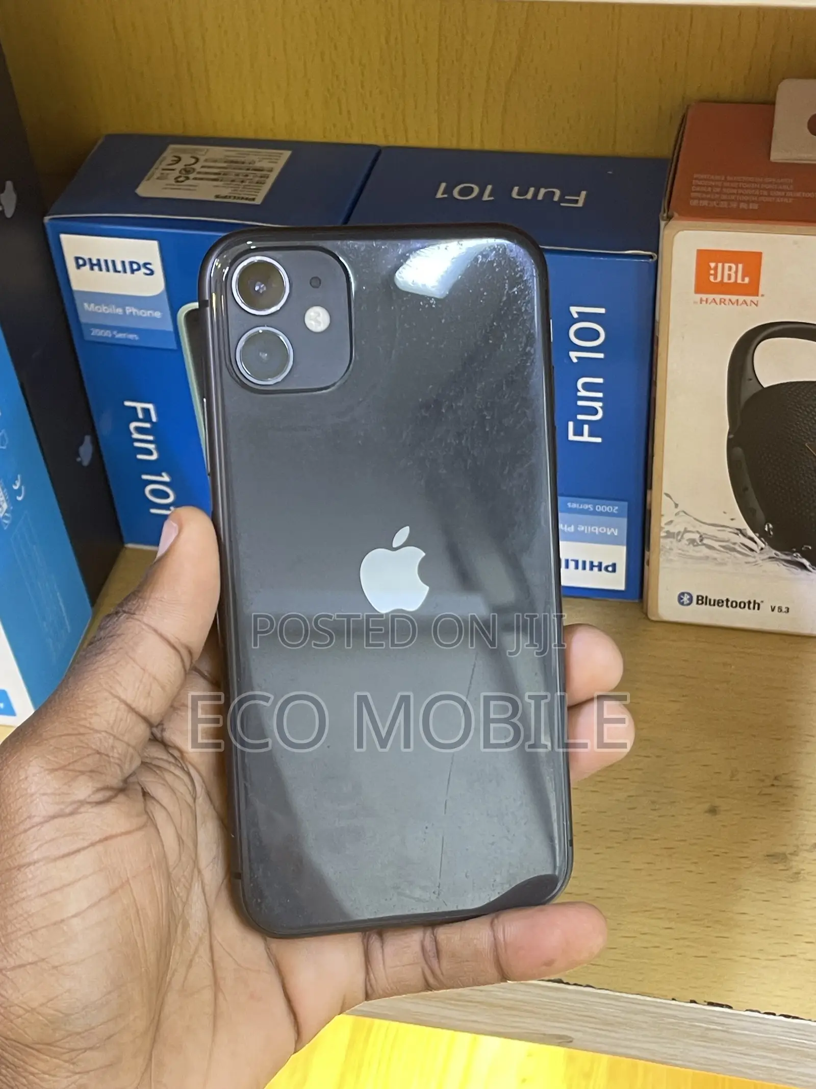 Apple iPhone 11 64 GB Black