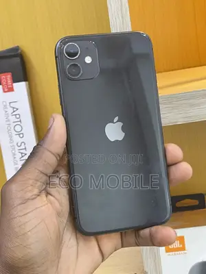 Apple iPhone 11 64 GB Black