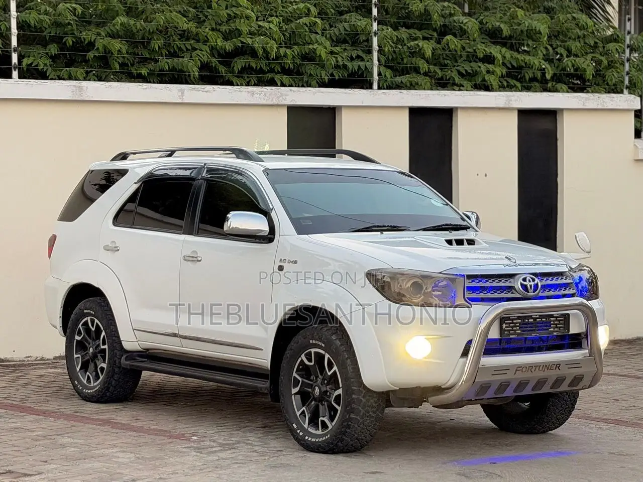 Toyota Fortuner 2015 White