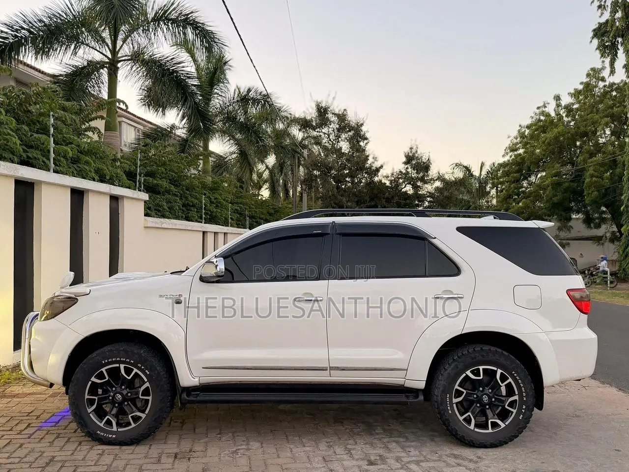 Toyota Fortuner 2015 White