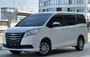 Toyota Noah 2016 White