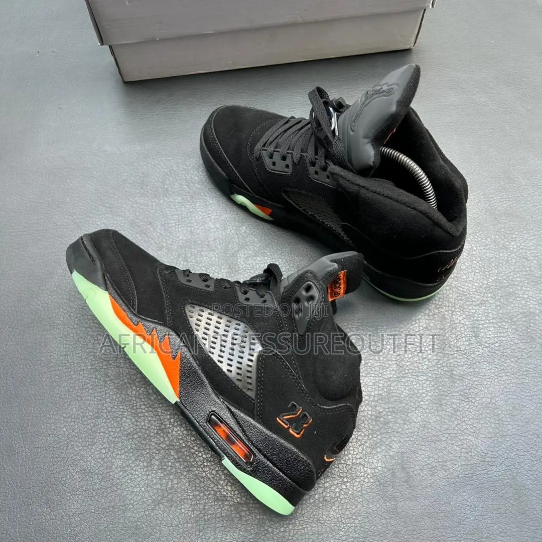 Nike Air Jordan Iv Retro Awake Ny Collection
