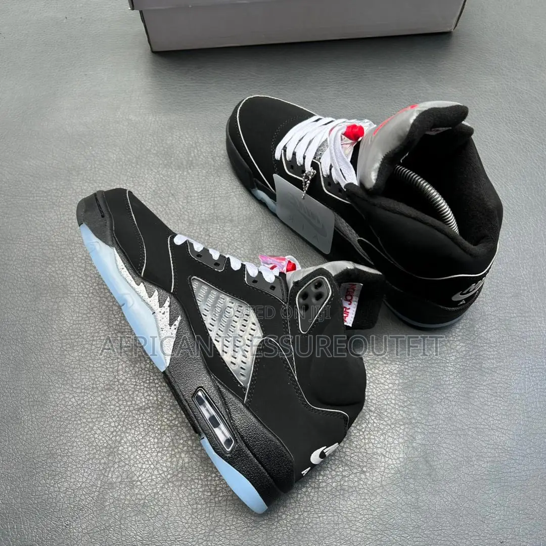 Nike Air Jordan Iv Retro Awake Ny Collection