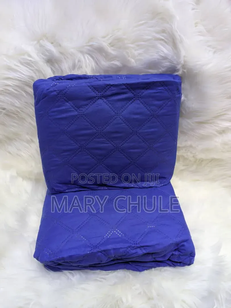 Bed Cover Nzuri Kwaajiri Ya Utunzaji Wa Godoro, Zipo 5x6 Na 6x6.