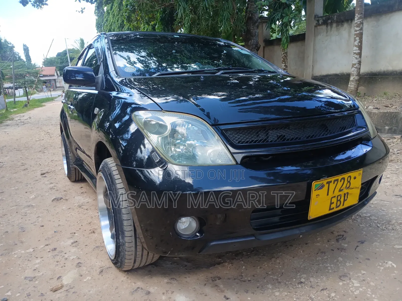 Toyota IST 2003 Black