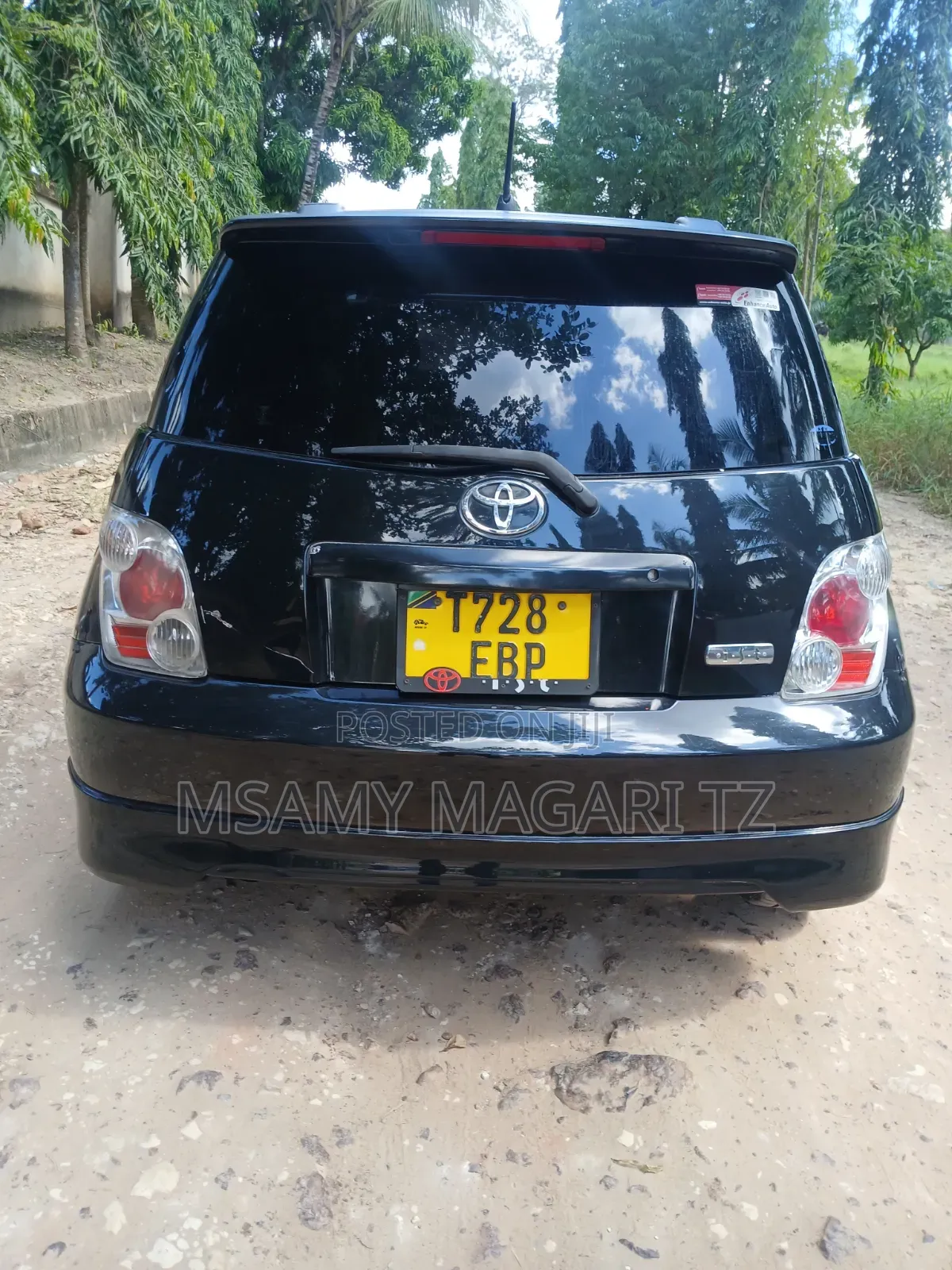 Toyota IST 2003 Black